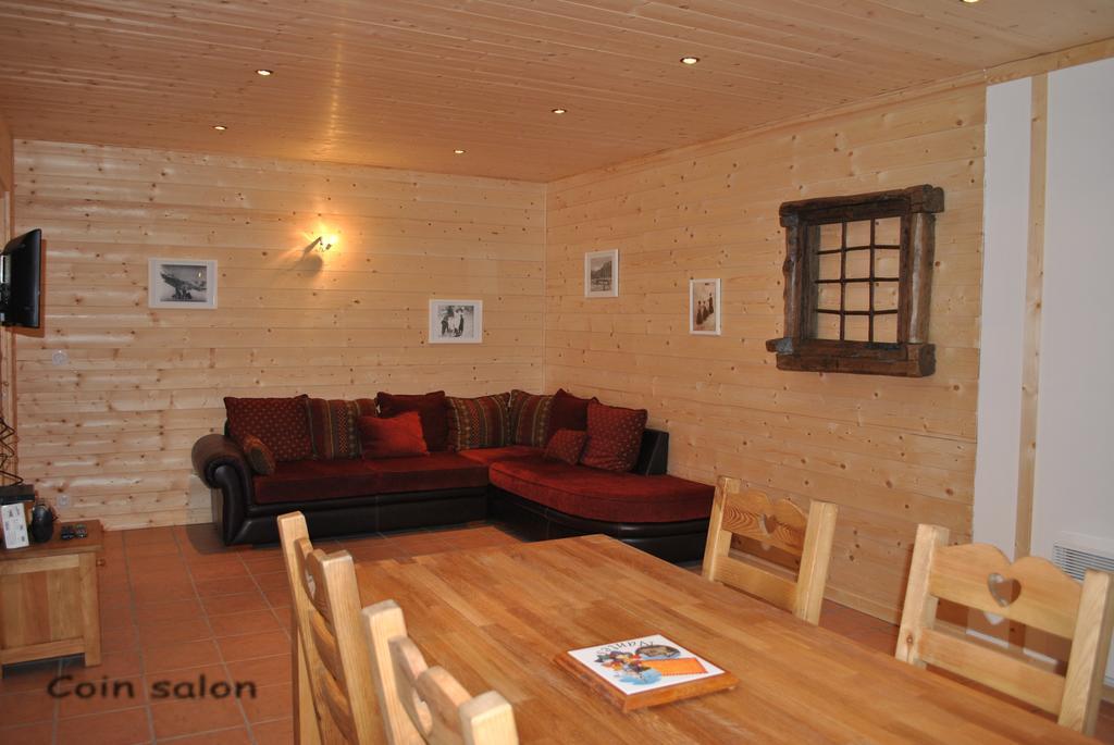 La Joubarde Apartman Lanslevillard Kültér fotó
